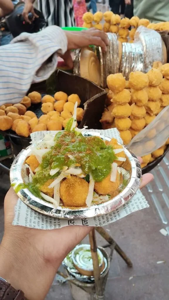 Famous Lajpat Nagar Street Food - Ram Ladoo